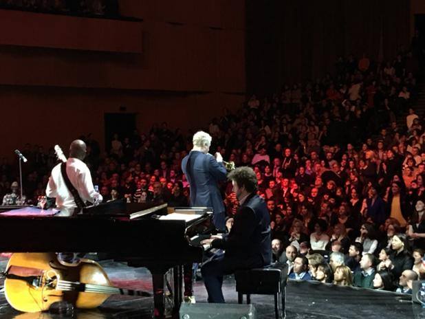"We'd LOVE it if you vote for him" - Chris Botti supports Zaza Pachulia for NBA ALL-Star game geotv.ge